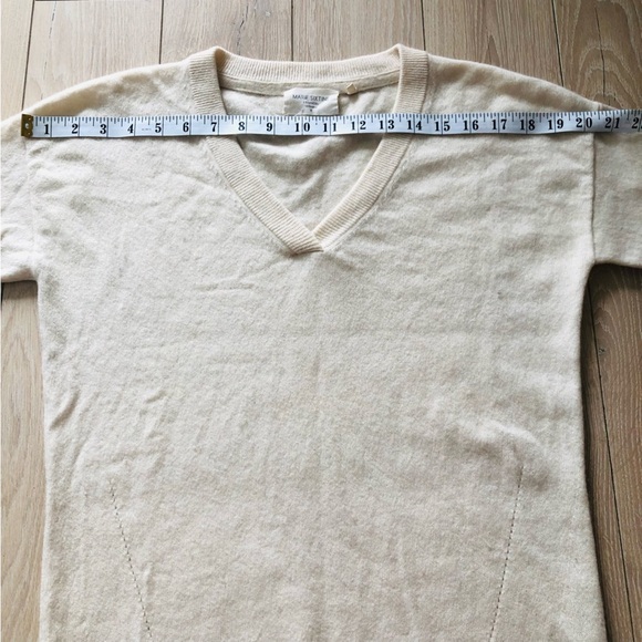 French Brand Marie Sixtine 100% Cashmere V Neck Sweater in Cream Size M - Picture 10 of 11
